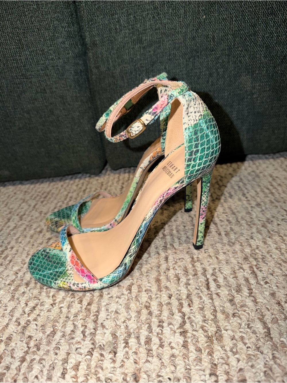 STUART WEITZMAN NUDIST 120 SNAKE MULTI STILETTO STRAPPY HEELS EUC 8.5